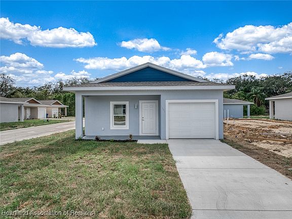 3rd image of 1480 Las Villas Blvd