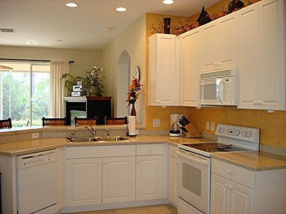 3rd image of 3770 Cobia Villas Ct