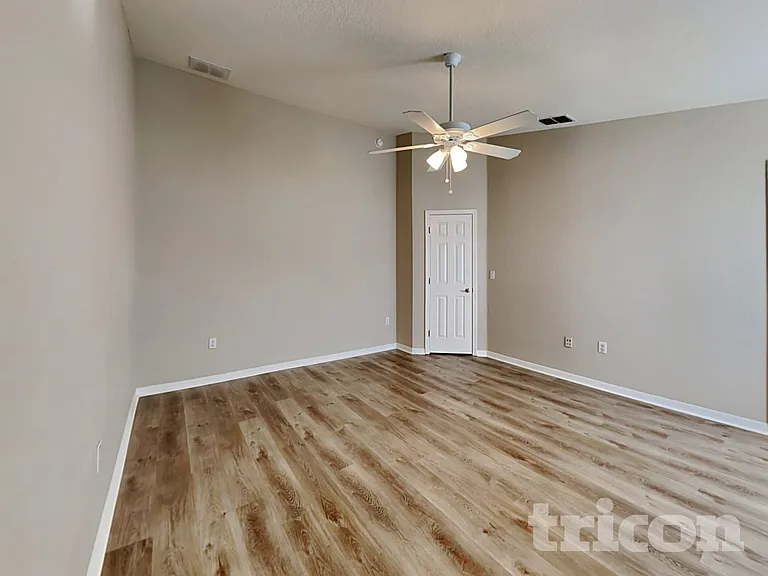 2075 Sunflower St — Photo 6