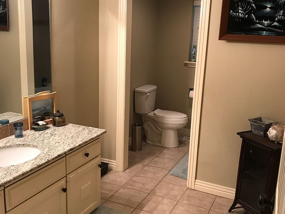 1st image of 1401 N Drexel Ave