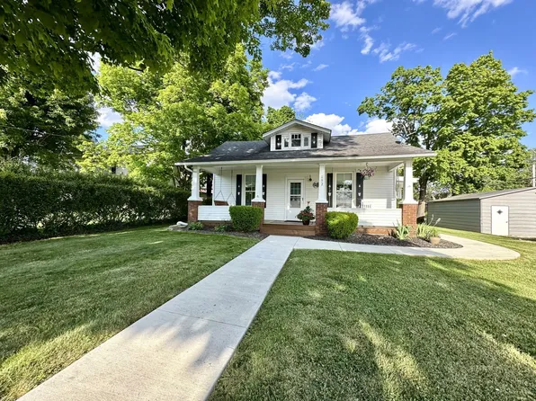 157 E College St, Rio Grande, OH 45674