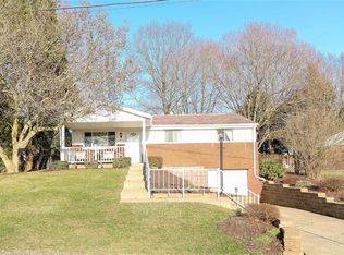 4058 Crestwood Dr, Gibsonia, PA 15044