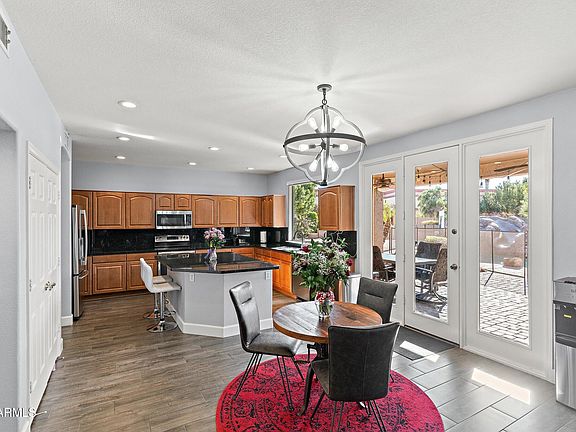 5th image of 8421 W ALEX Avenue