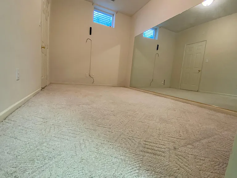 123 Cobblestone Cir — Photo 22