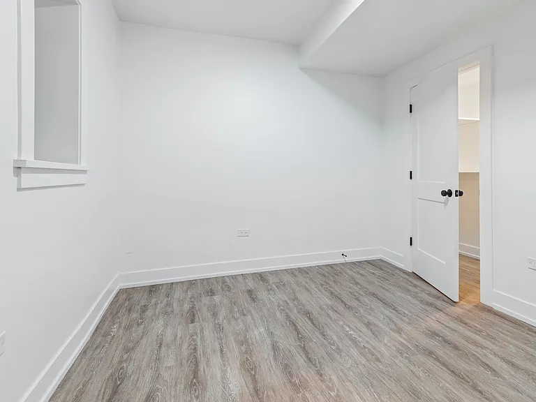 3517 N Reta Ave #1R — Photo 15