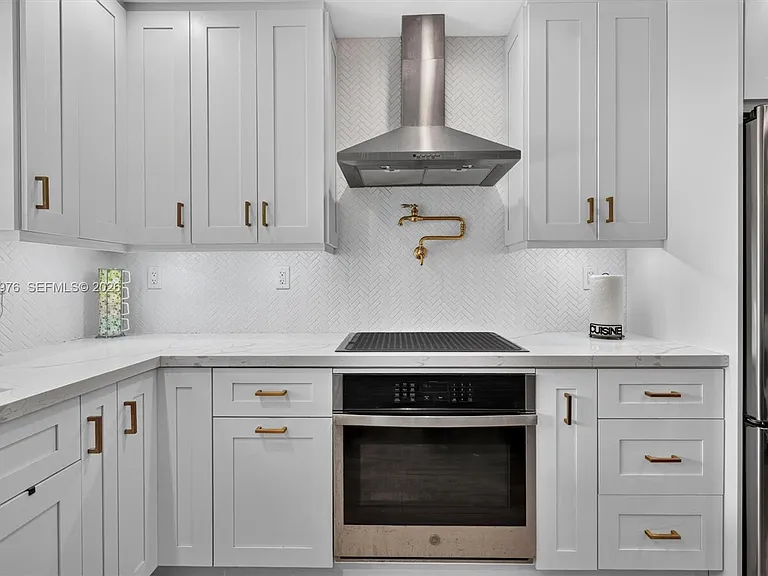 16840 SW 87th Ave — Photo 42