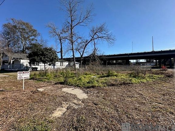 2nd image of 602 S South Blvd