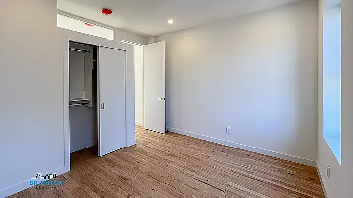 Rented by Brighton Management | media 3