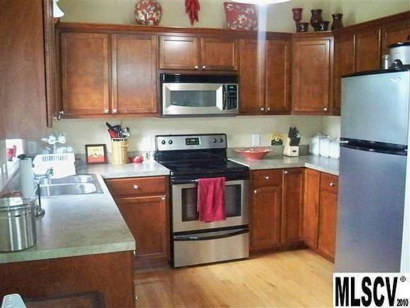 2nd image of 21 Granite Creek Dr
