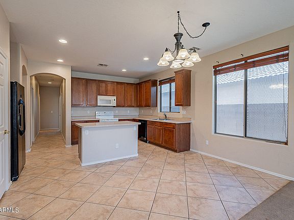 3rd image of 1526 E IRENE Drive