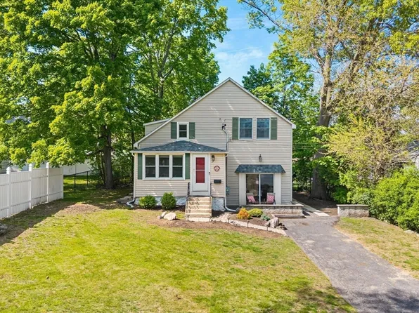 27 Glen Ave, Burlington, MA 01803