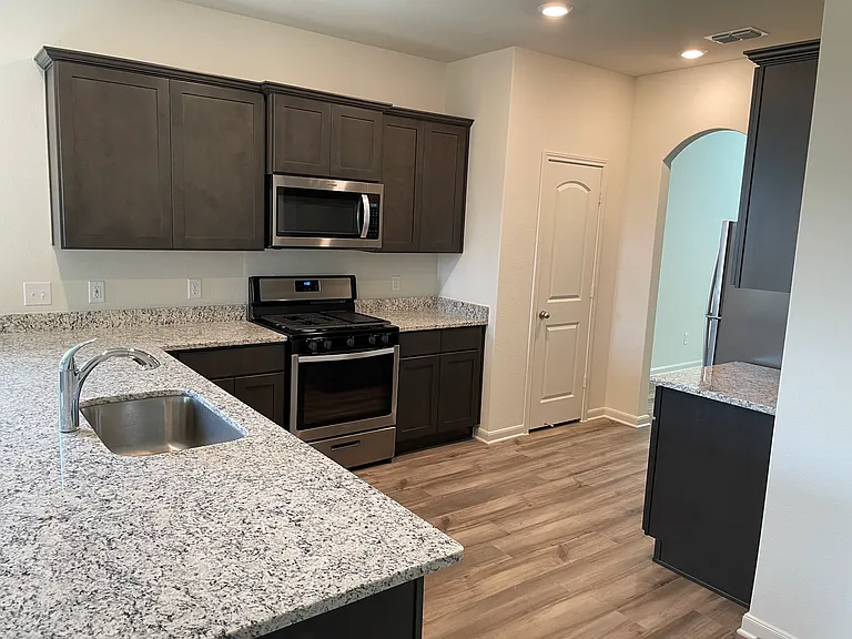 13716 Logan Pass Dr — Photo 5