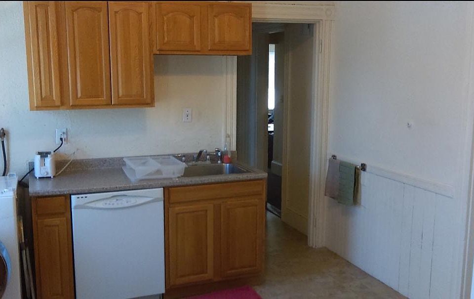 1st image of 40 Billings St #3