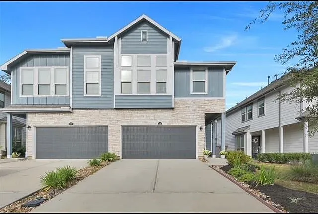 626 Aspen Falls Ct
