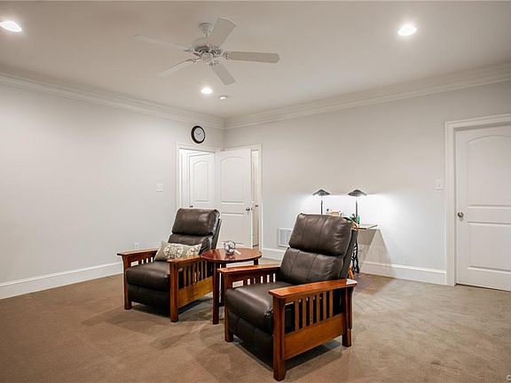 5th image of 9511 Creek Summit Cir