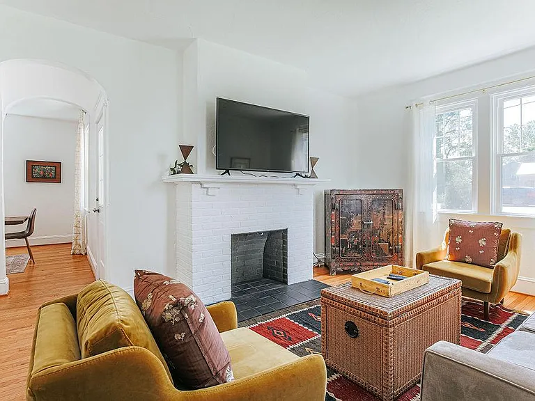 2311 Fontaine Ave — Photo 12