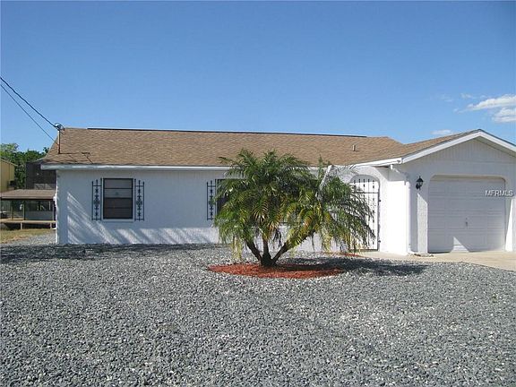 2nd image of 7423 Hatteras Dr