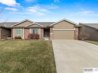 16106 Mormon St, Bennington, NE 68007