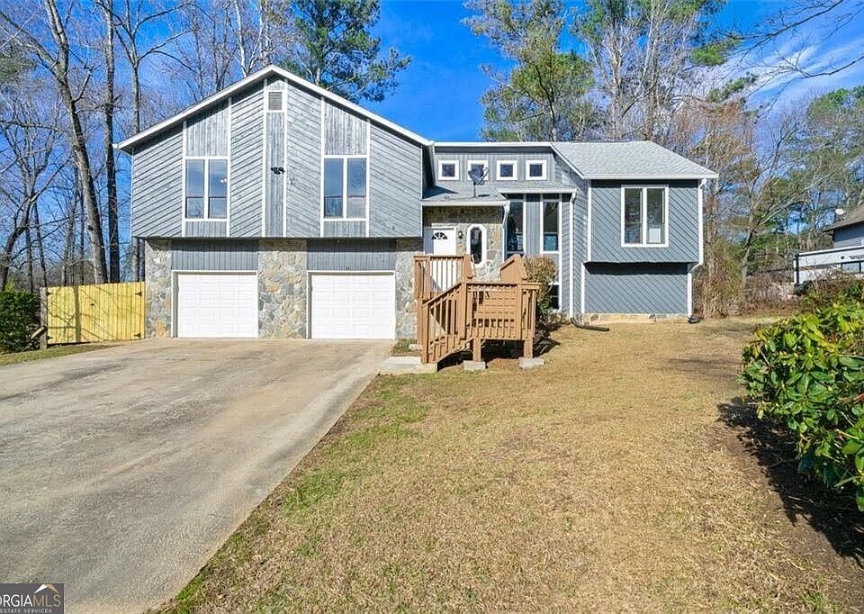 1st image of 2673 Deerfield Cir SW
