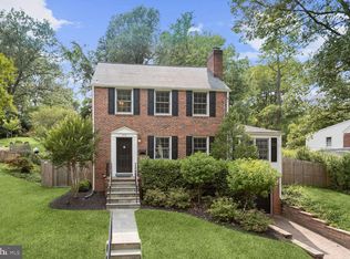 10318 Crestmoor Dr, Silver Spring, MD 20901