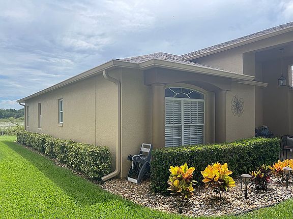 4th image of 18717 Grand Club Dr