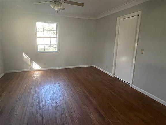 2nd image of 264 W Garfield Ave