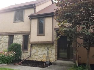 512 Camdenway Ct, Columbus, OH