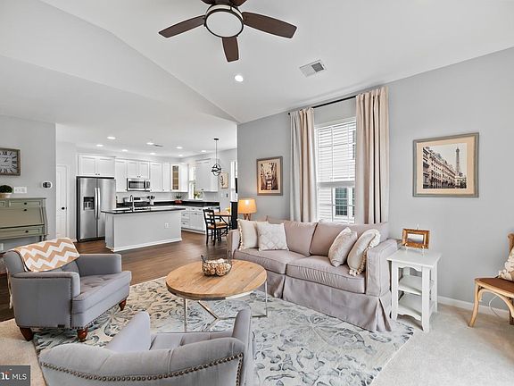 2nd image of 5090 Donovan Dr Suite 102