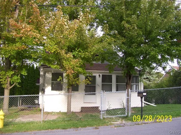 101 Barclay St, Syracuse, NY 13209