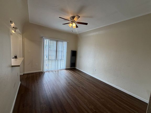 3rd image of 3925-3939 E Broadway #302
