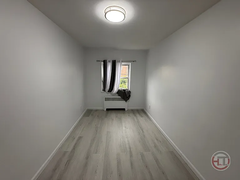 2031 Haviland Ave #2 — Photo 8