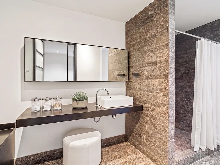 20 Pine St #1715 — Photo 6