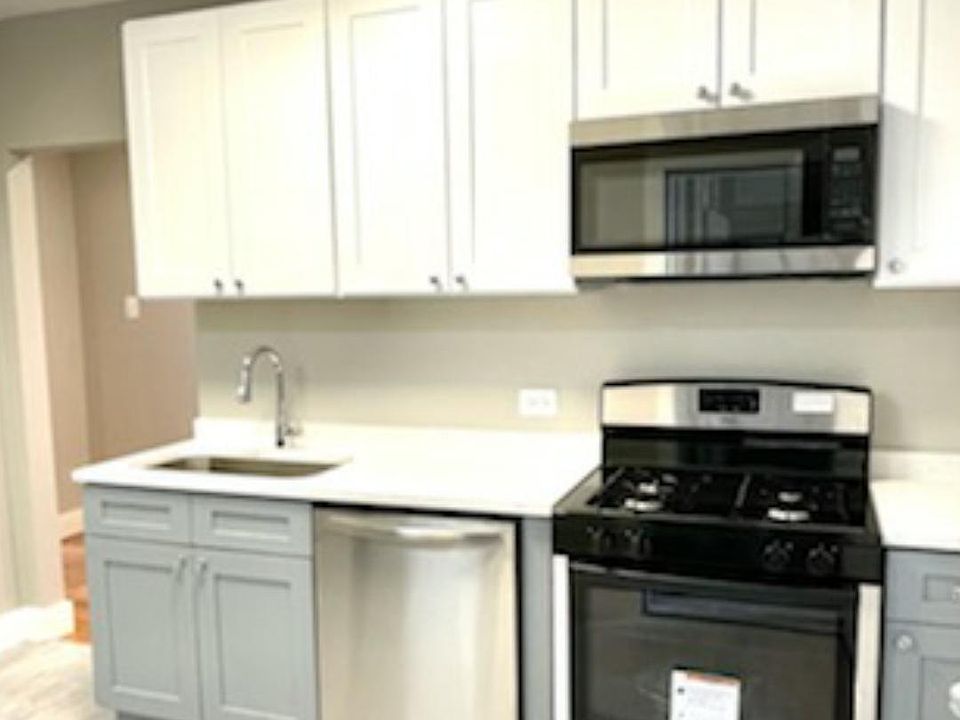1st image of 5757 N Campbell Ave #1
