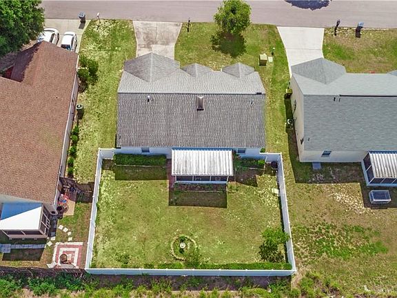 4th image of 54 Saint Kitts Cir