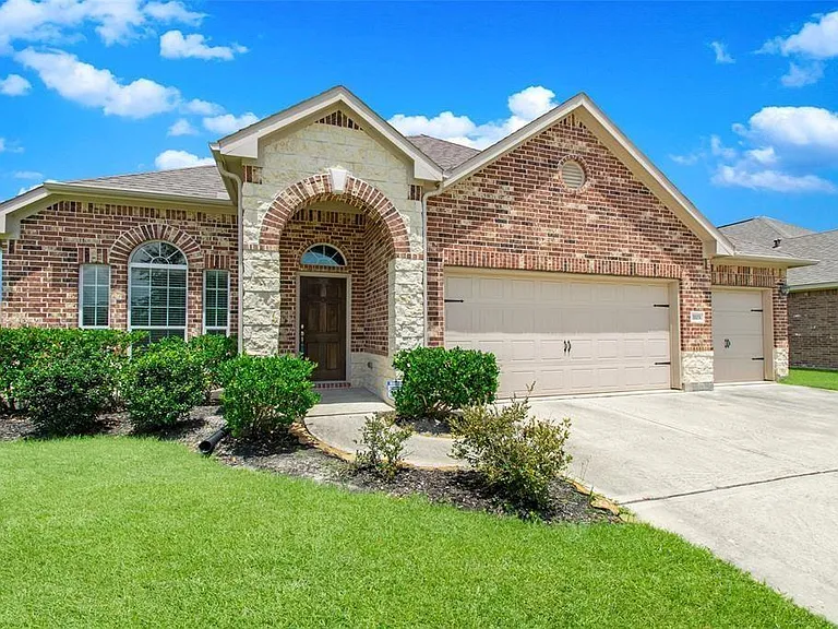 3103 Rose Trace Dr — Photo 1