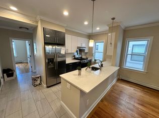 21-63 36th St #1A, Astoria, NY 11105