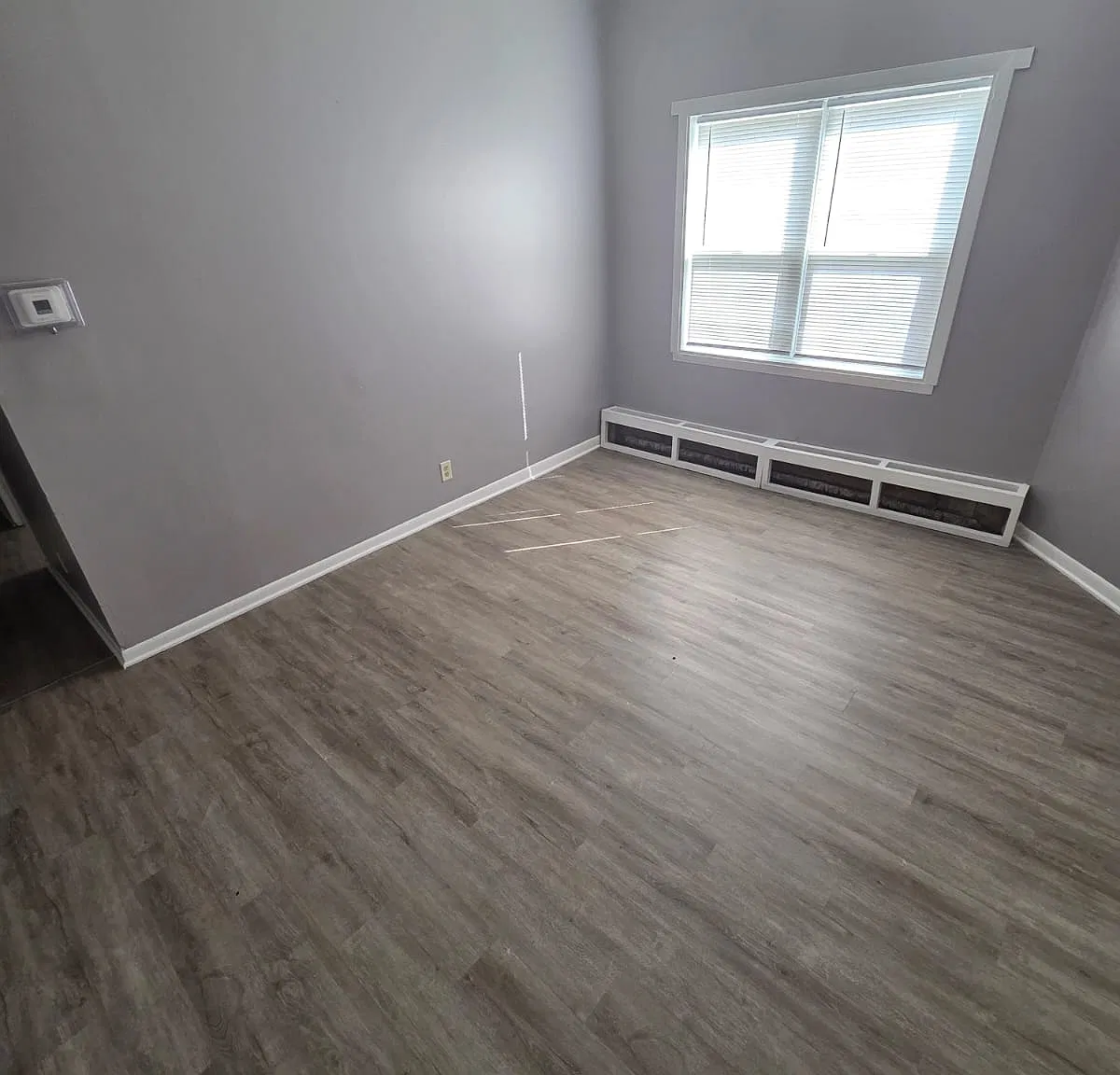 2 bed, $1,000 — Photo 1