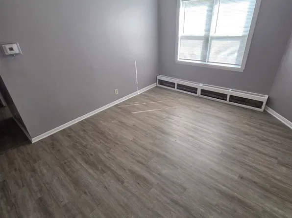 1948 Hickory Grove Ave APT 2, Racine, WI 53403
