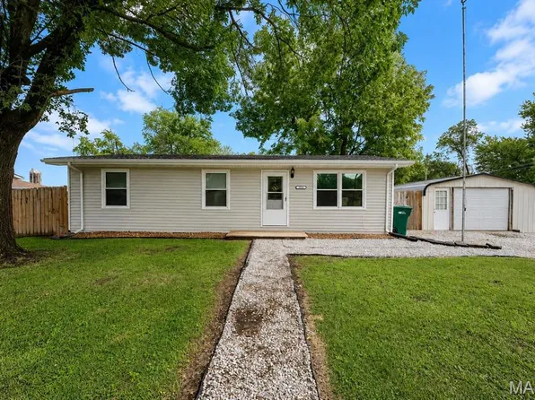 122 Lynn St, Lebanon, IL 62254