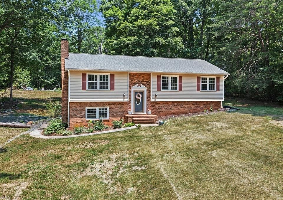 1st image of 212 Jack Booe Rd