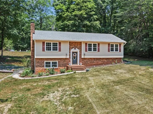 212 Jack Booe Rd, Mocksville, NC 27028