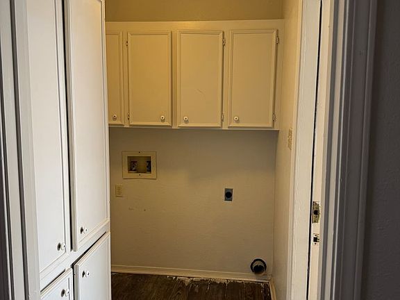 4th image of 5005 Longstreet Pl Unit 53
