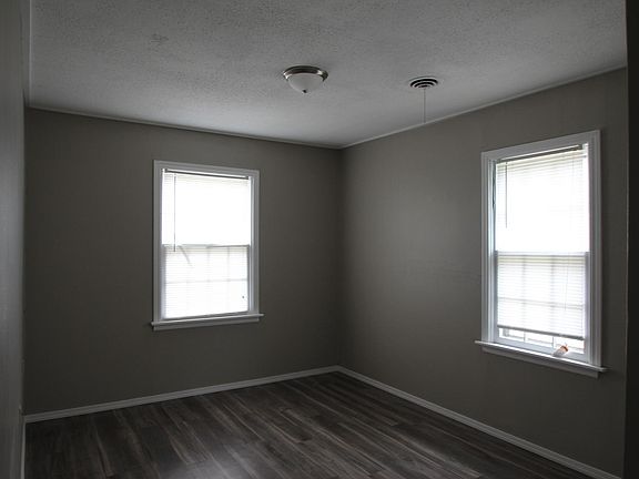 Large bedroom