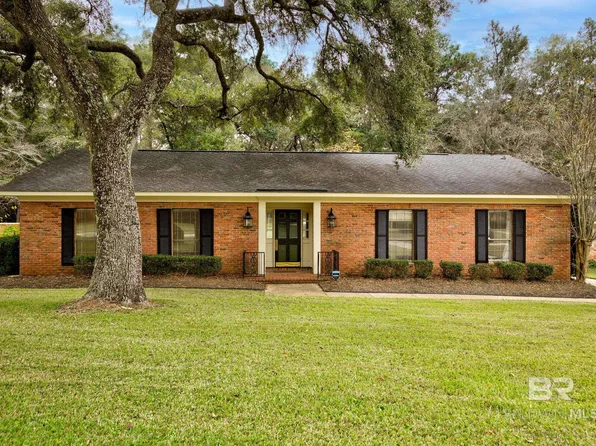 1654 Woods Trl, Eight Mile, AL 36613