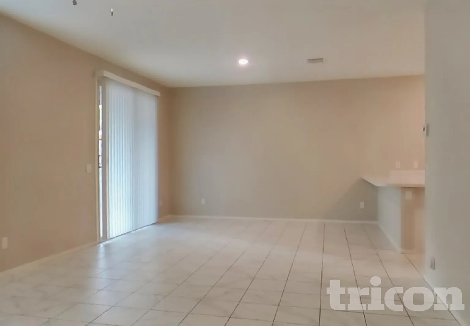 18249 N Clarence Lane Maricopa AZ — Photo 3