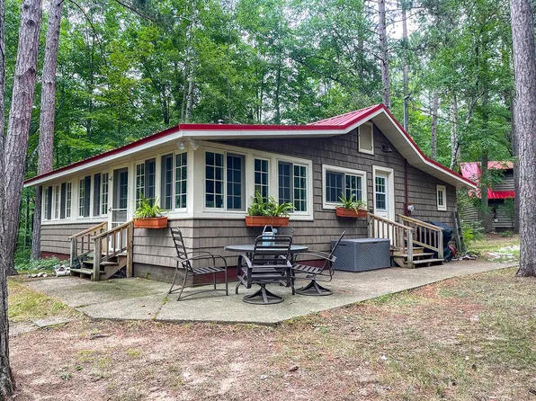 W5989 Elizabeth Ln, Tomahawk, WI 54487
