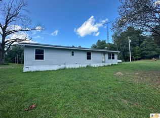 2423 Hugh Paxton Rd, Greensburg, KY 42743