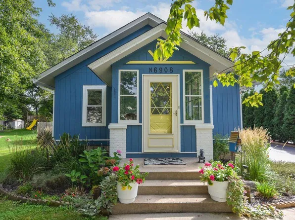 W282N6908 Main STREET, Merton, WI 53056