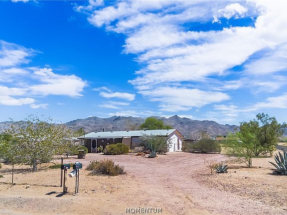 2nd image of 3384 N Horn Road