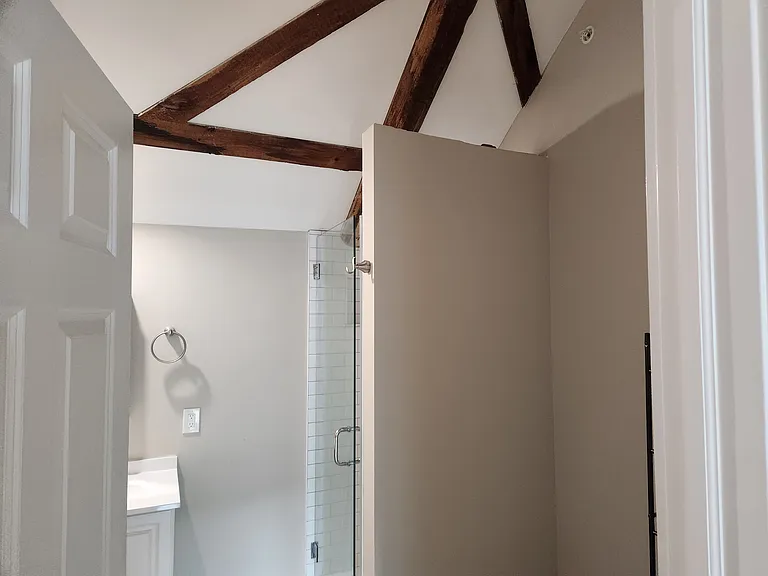 72 Main St #8 — Photo 20